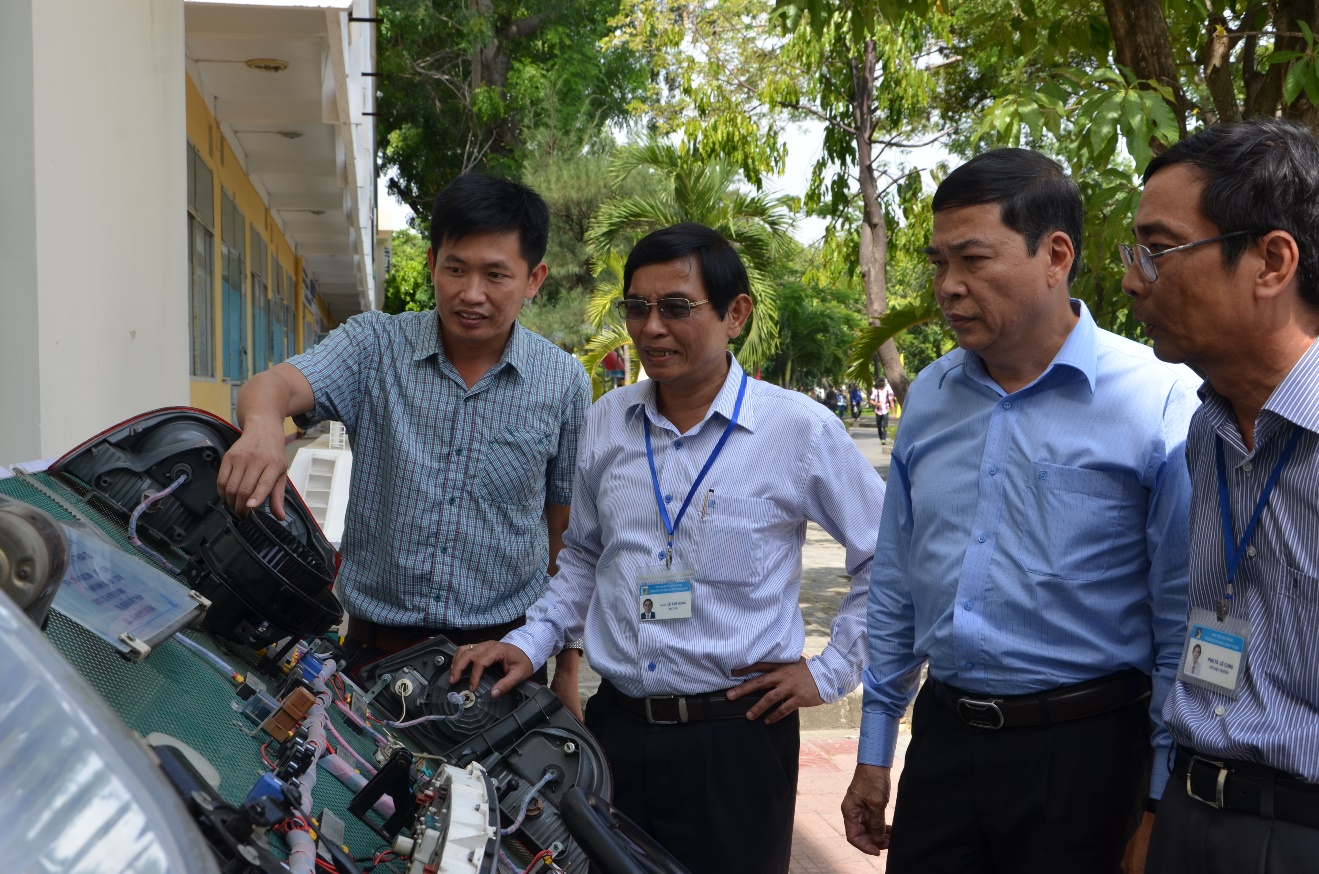 Description: DSC_2885