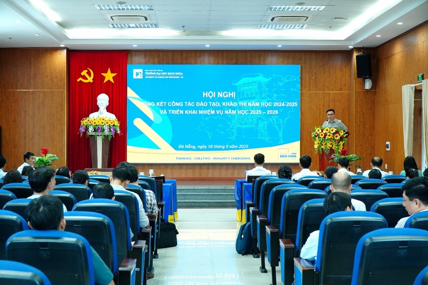 A person standing at a podium in front of a large screen

AI-generated content may be incorrect.